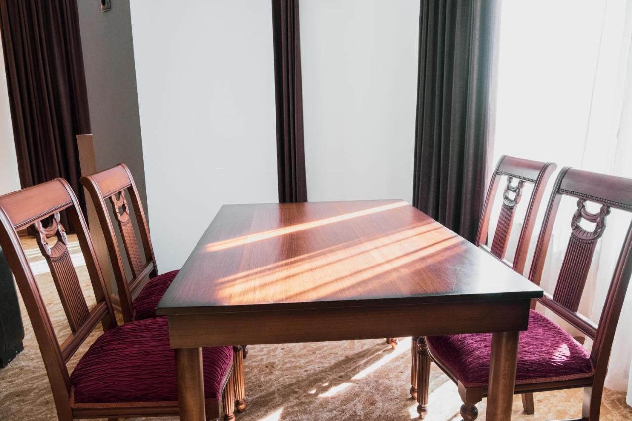 Inn Town Hotel إسكيشير المظهر الخارجي الصورة
